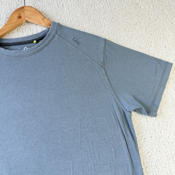 Tasc Carrollton Fitness T-Shirt Men's Size S Blue Bamboo Cotton Blend Tee $48 - Picture 1 of 10
